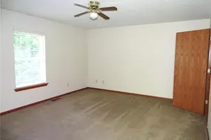 186 Country Ln, Durand, WI 54736 - Photo 14