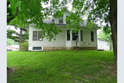 105 Maple Avenue, Plum City, WI 54761 - Photo 4