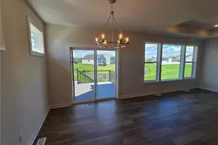 1587 Creekwood Dr, New Richmond, WI 54017 - Photo 12