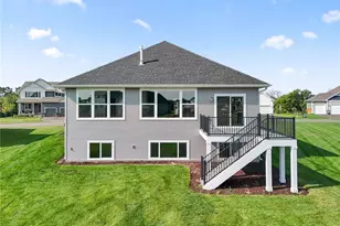 1587 Creekwood Dr, New Richmond, WI 54017 - Photo 8
