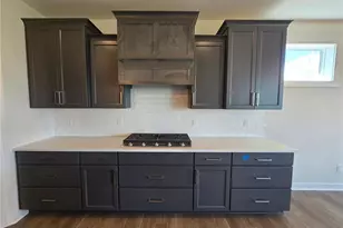 1587 Creekwood Dr, New Richmond, WI 54017 - Photo 10
