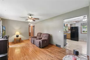 538 S Wasson Ln, River Falls, WI 54022 - Photo 4