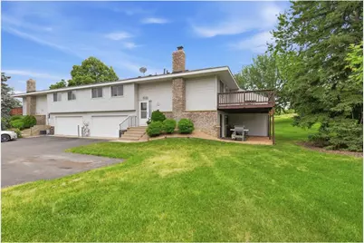1411 Oak Leaf Lane, Burnsville, MN 55337 - Photo 2
