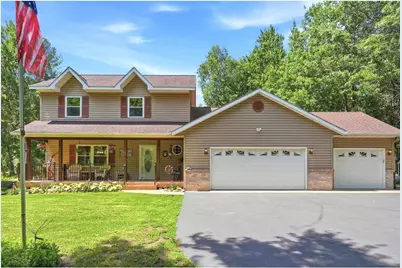 733 220th Street, Osceola, WI 54020 - Photo 2