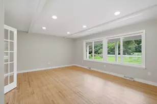 N8855 1031st St, River Falls, WI 54022 - Photo 6