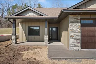 1091 Legend Ln, Troy Township, WI 54022 - Photo 2