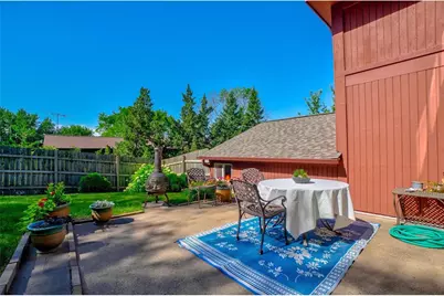 322 N Cudd Avenue, River Falls, WI 54022 - Photo 44