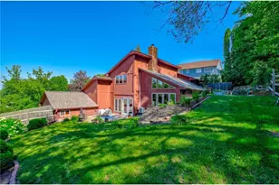 322 N Cudd Ave, River Falls, WI 54022 - Photo 40