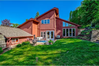 322 N Cudd Avenue, River Falls, WI 54022 - Photo 42