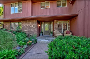 322 N Cudd Ave, River Falls, WI 54022 - Photo 4