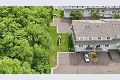 1587 County Road D, Saint Paul, MN 55109 - Photo 20