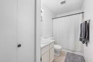 4836 Grenwich Trail, Oakdale, MN 55128 - Photo 18