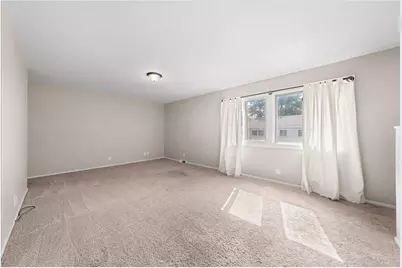 4836 Grenwich Trail, Oakdale, MN 55128 - Photo 6