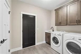 529 Chapman Hls Ct, Hudson, WI 54016 - Photo 22