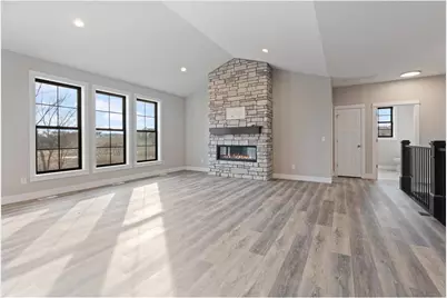 529 Chapman Hills Court, Saint Joseph, WI 54016 - Photo 16