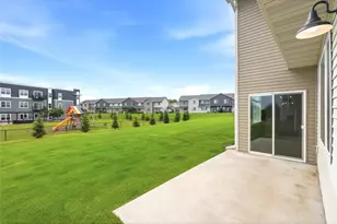 1710 Southpoint Ln, Hudson, WI 54016 - Photo 34