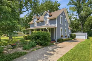 413 E 1st St, New Richmond, WI 54017 - Photo 2