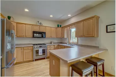 1340 Creekwood Drive, New Richmond, WI 54017 - Photo 16