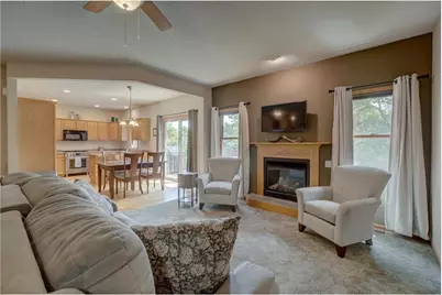 1340 Creekwood Drive, New Richmond, WI 54017 - Photo 8