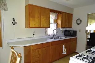 922 Auth St, Durand, WI 54736 - Photo 14