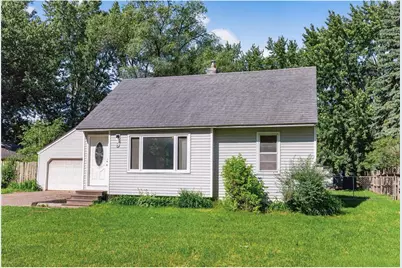 9 Park Drive, Circle Pines, MN 55014 - Photo 2