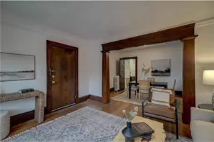 1088 Dayton Ave, Saint Paul, MN 55104 - Photo 10