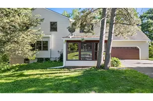 359 Krattley Ln, Hudson, WI 54016 - Photo 4