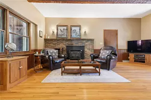 359 Krattley Ln, Hudson, WI 54016 - Photo 10