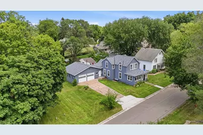 42 Church Street, Houlton, WI 54082 - Photo 2