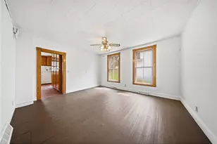 42 Church St, Houlton, WI 54082 - Photo 6