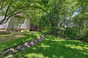 9953 Starlight Dr, Saint Paul, MN 55125 - Photo 44