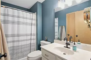 9953 Starlight Dr, Saint Paul, MN 55125 - Photo 30