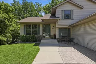9953 Starlight Dr, Saint Paul, MN 55125 - Photo 50