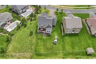 9684 7th St, Lake Elmo, MN 55042 - Photo 2