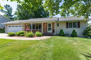 1126 E Division St, River Falls, WI 54022 - Photo 2