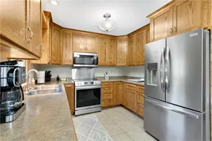 1126 E Division St, River Falls, WI 54022 - Photo 12