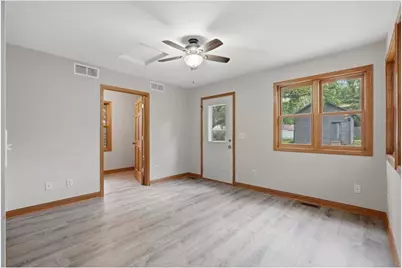 538 N Pearl Street, River Falls, WI 54022 - Photo 10