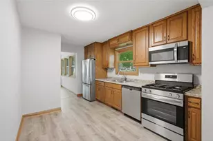 538 N Pearl St, River Falls, WI 54022 - Photo 8