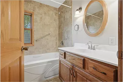 538 N Pearl Street, River Falls, WI 54022 - Photo 14