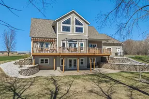 6751 30th Ave, Eau Claire, WI 54703 - Photo 2