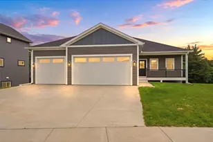 482 Westwood, River Falls, WI 54022 - Photo 2