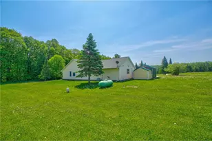 W5516 690th Ave, Beldenville, WI 54003 - Photo 38
