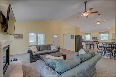 W5516 690th Avenue, Beldenville, WI 54003 - Photo 14