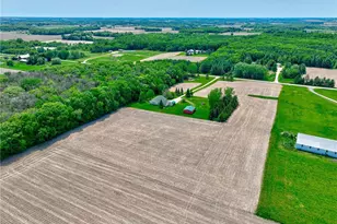 W5516 690th Ave, Beldenville, WI 54003 - Photo 44