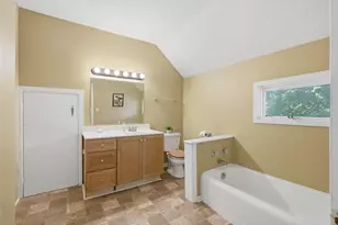 180 S Plum St, Ellsworth, WI 54011 - Photo 20