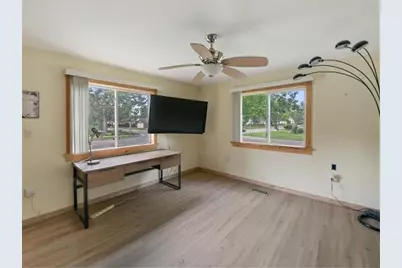 381 Elm Street, Prescott, WI 54021 - Photo 12