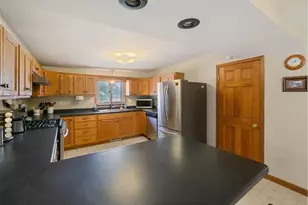 381 Elm St, Prescott, WI 54021 - Photo 6