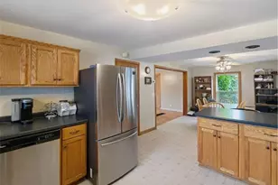 381 Elm St, Prescott, WI 54021 - Photo 8