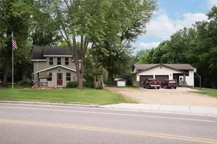 321 Drier St, Durand, WI 54736 - Photo 4