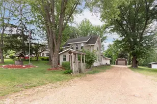 321 Drier St, Durand, WI 54736 - Photo 6